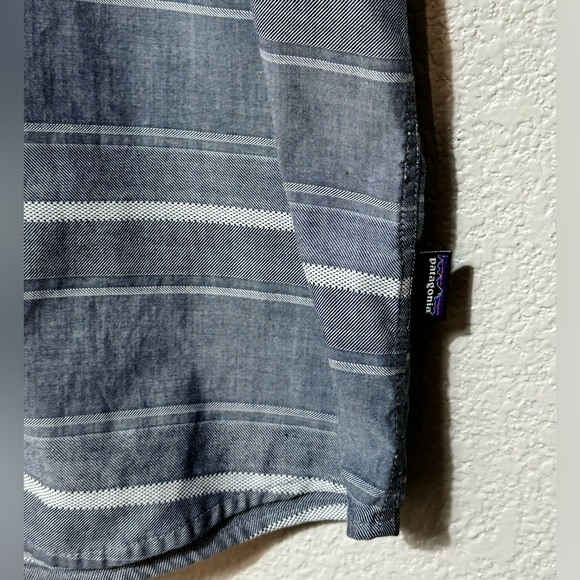 Patagonia Men’s Fezzman Shortsleeve Shirt Size M - Picture 6 of 10